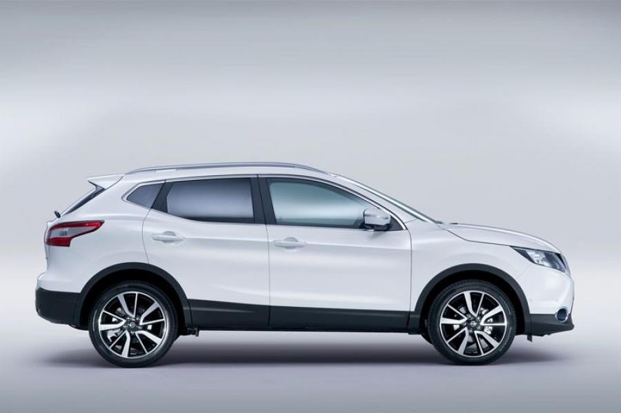  Nissan Qashqai 2014 года  (фото 2 из 64)